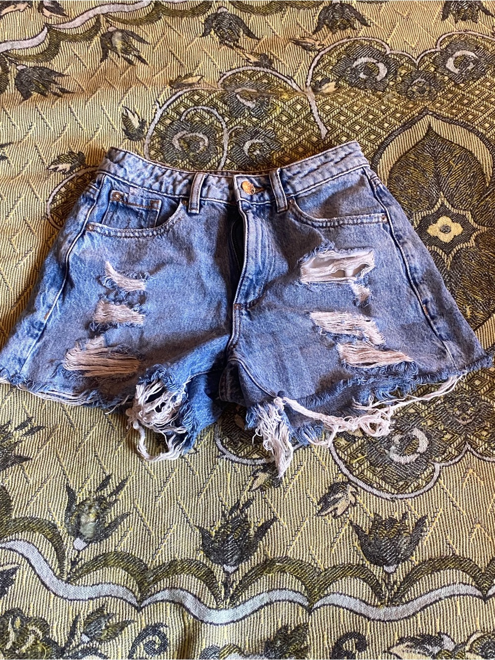 Garage mom denim shorts
